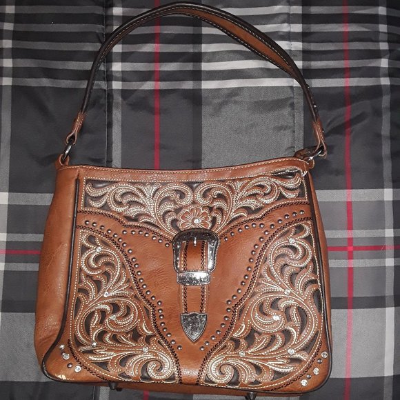 Montana West Handbags - Closing Closet!!! Final Sale Montana West Concealed Carry Purse